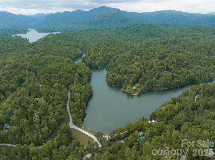 Property Photo:  1015 Rainbow Circle 36  NC 28746 