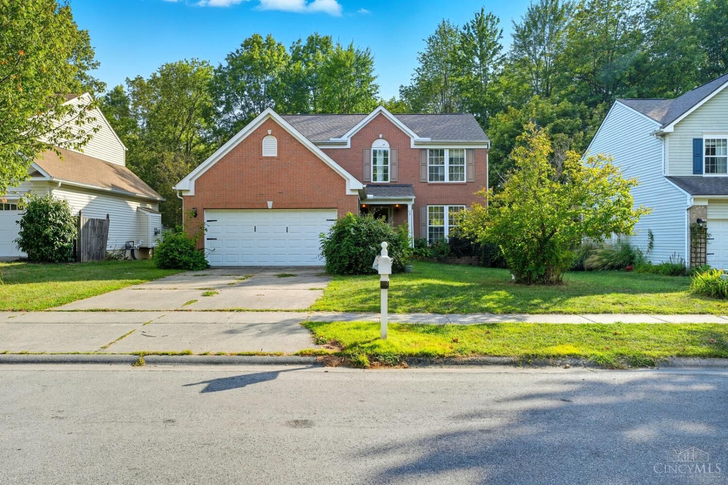 Property Photo: 6049 Delfair Lane OH 45150