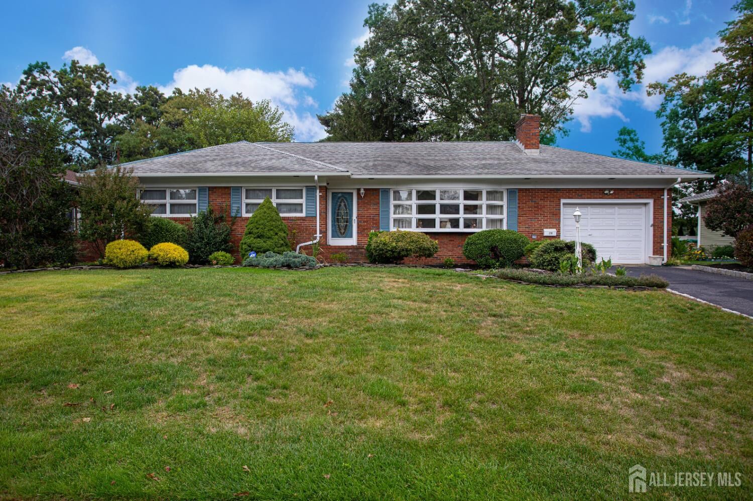 Property Photo:  24 Eugene Boulevard  NJ 08879 