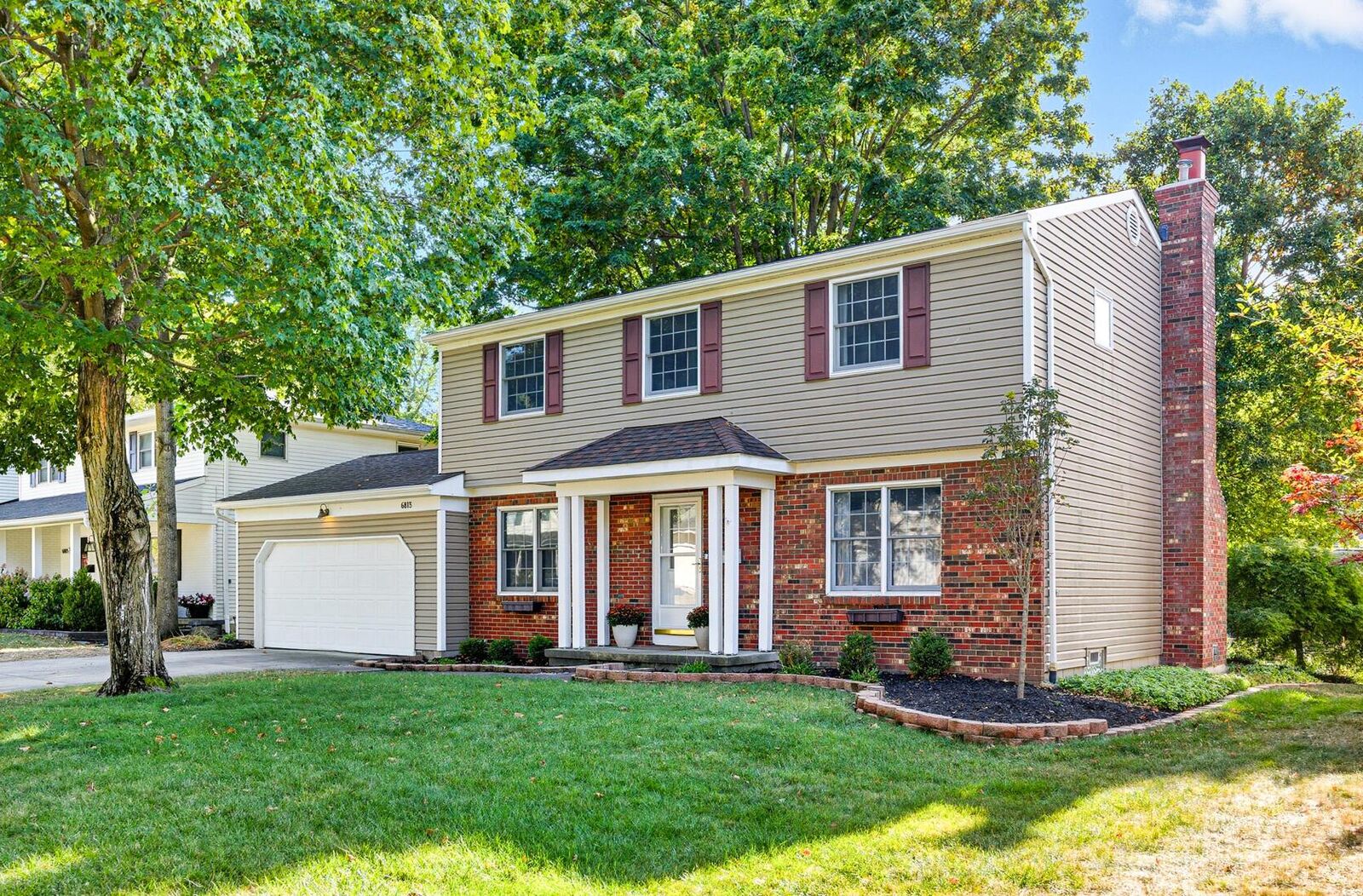 Property Photo: 6813 Hayhurst Street OH 43085