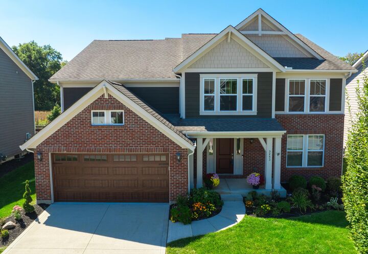 Property Photo: 3453 Woodland Drive OH 43026