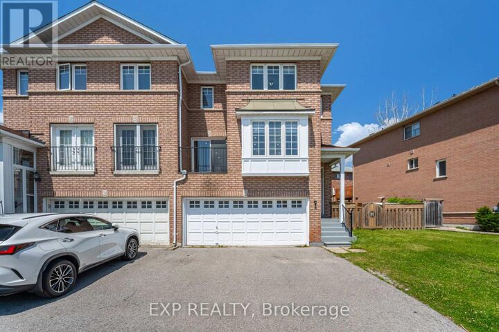 Property Photo:  10 Seton Park Road  ON M3C 3Z6 