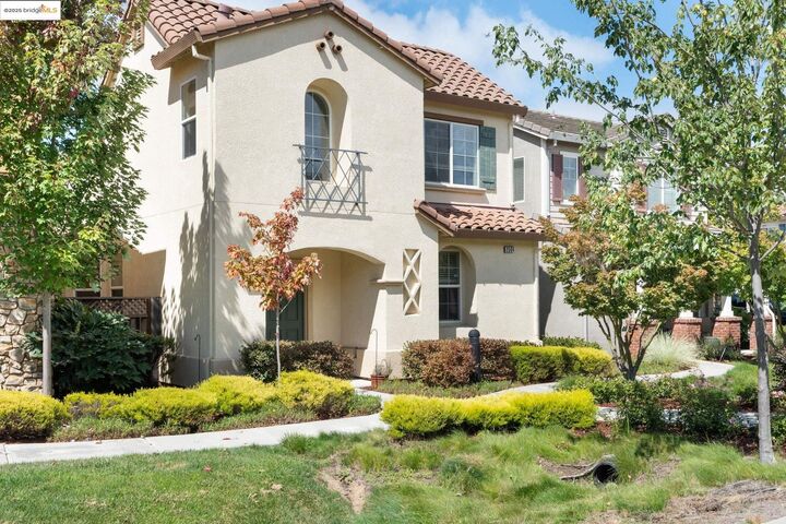 Property Photo: 2564 Anchorage Pl CA 94545