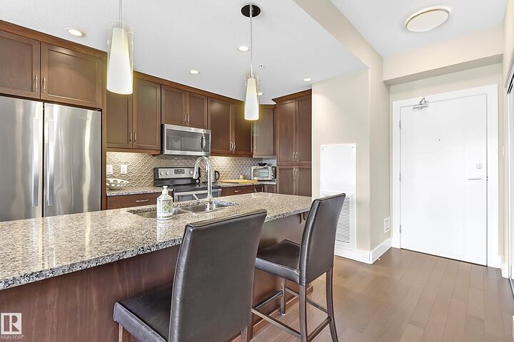 Property Photo:  11074 Ellerslie Road SW 226  AB T6W 2C2 