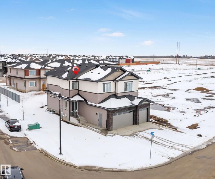 Property Photo:  4000 44 Avenue  AB T4X 1G9 