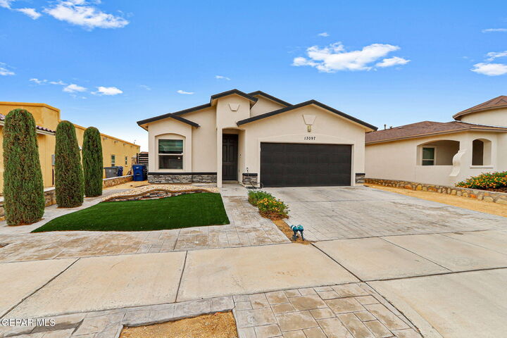 13097 Cozy Cove Avenue  El Paso TX 79938 photo
