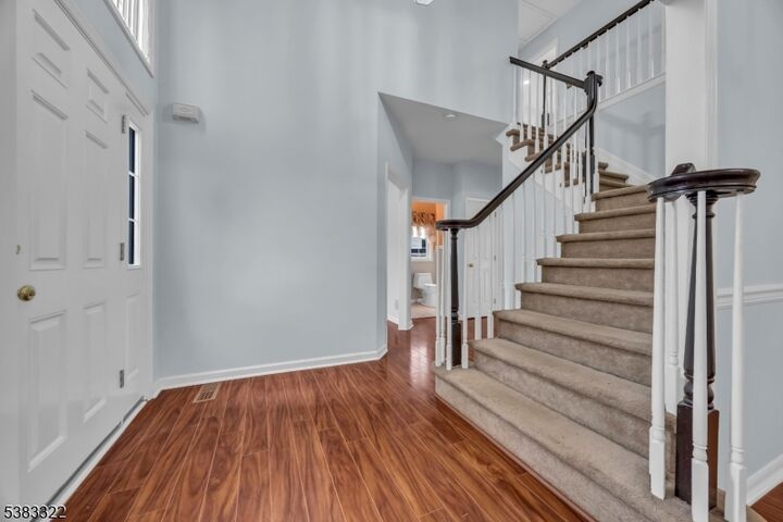 Property Photo:  4 Melanie Ct  NJ 08869 