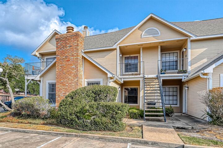 Property Photo:  2300 Old Spanish Trail 1034  TX 77054 
