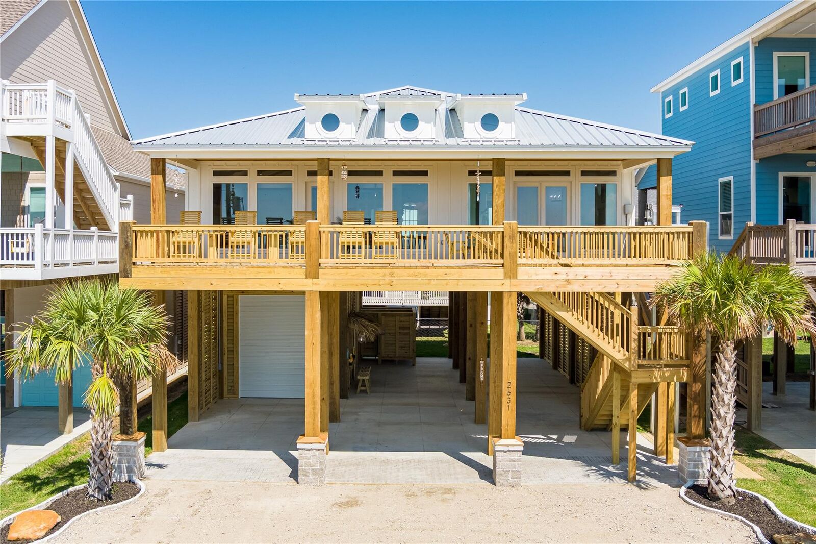 Property Photo:  2631 Holiday  TX 77650 