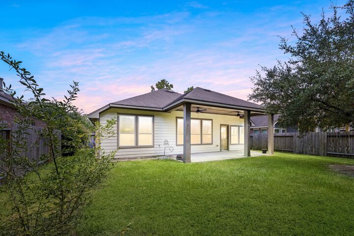 Property Photo: 12806 Bridle Springs Lane TX 77044