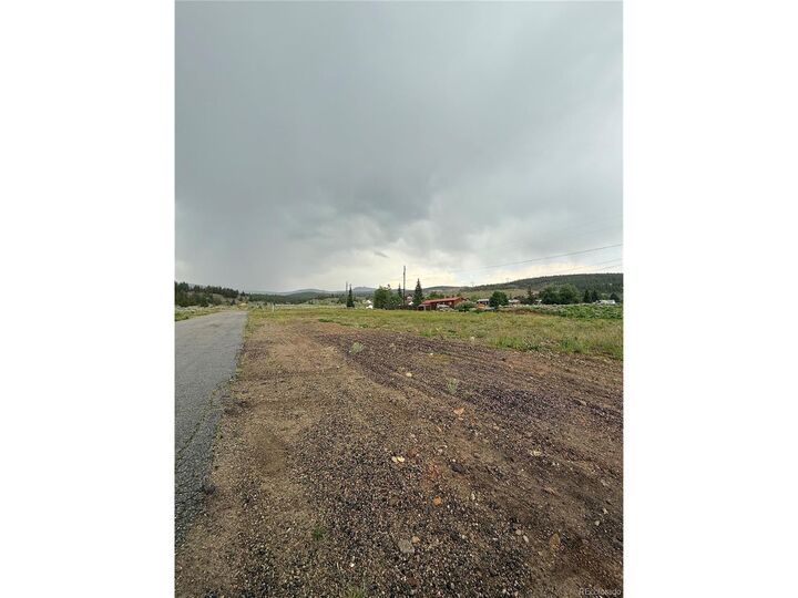 Property Photo:  629 E 8th St  CO 80461 