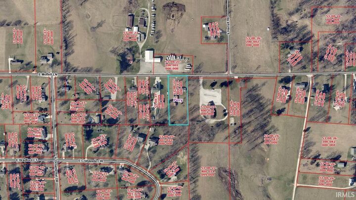 Property Photo:  2900 E Moffett Lane  IN 47401 