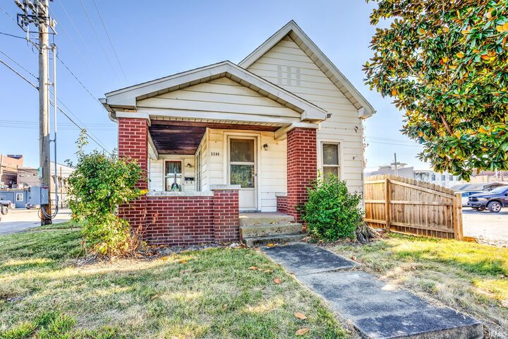 2200 W Michigan Street  Evansville IN 47712 photo