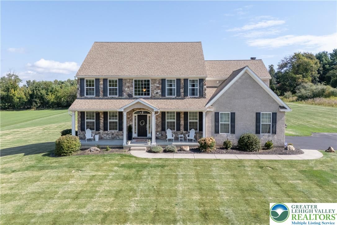 Property Photo:  840 Texas Road  PA 18042 