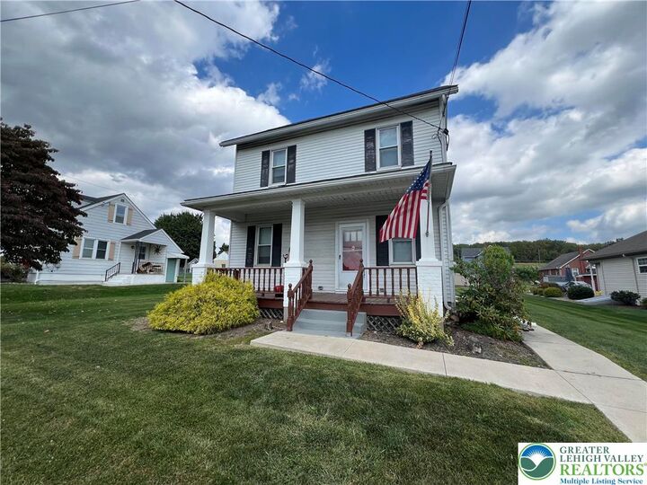 614 Heckman Avenue  Nazareth Borough PA 18064 photo