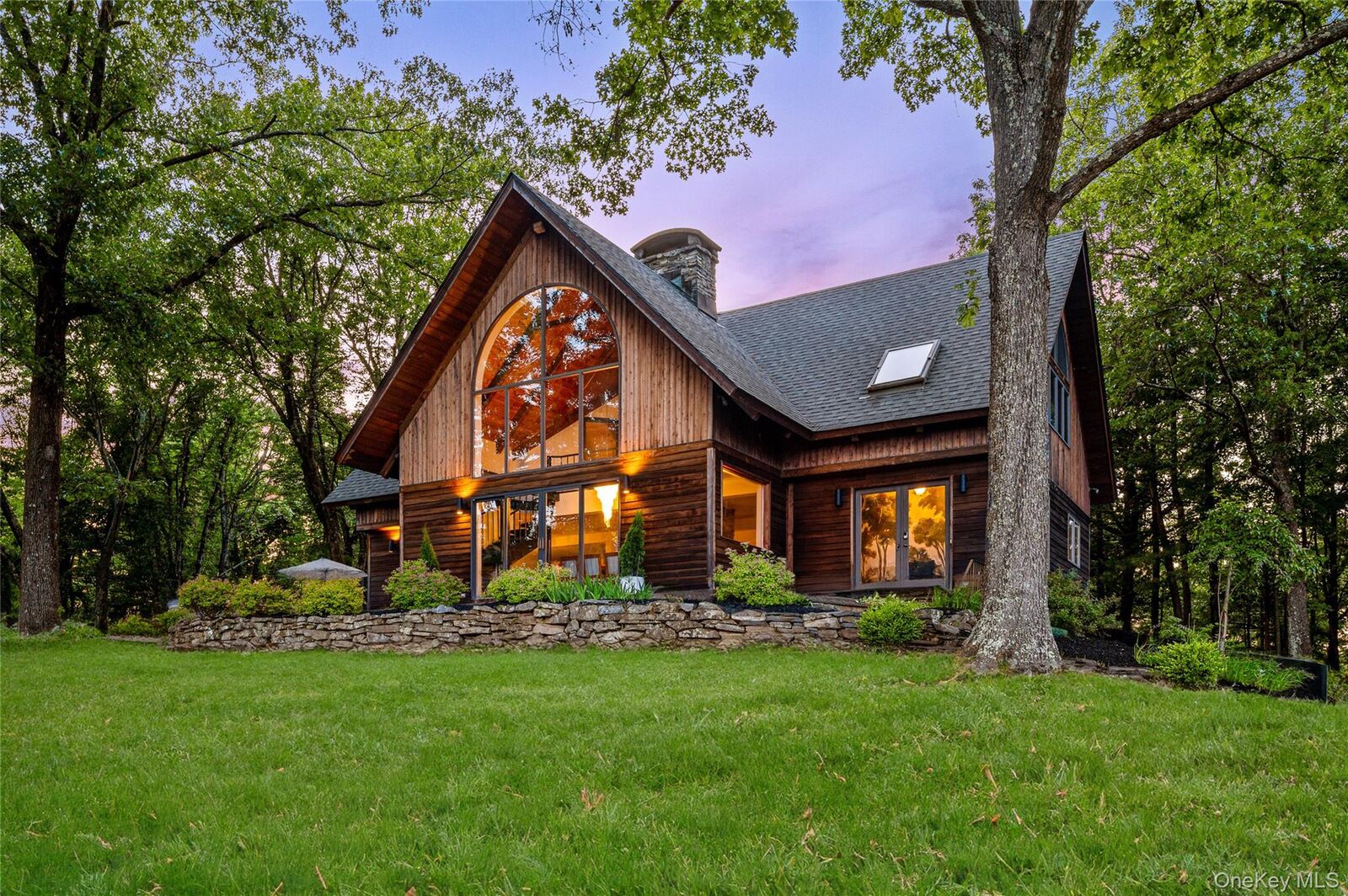 Property Photo:  407 Boulevard  NY 12401 