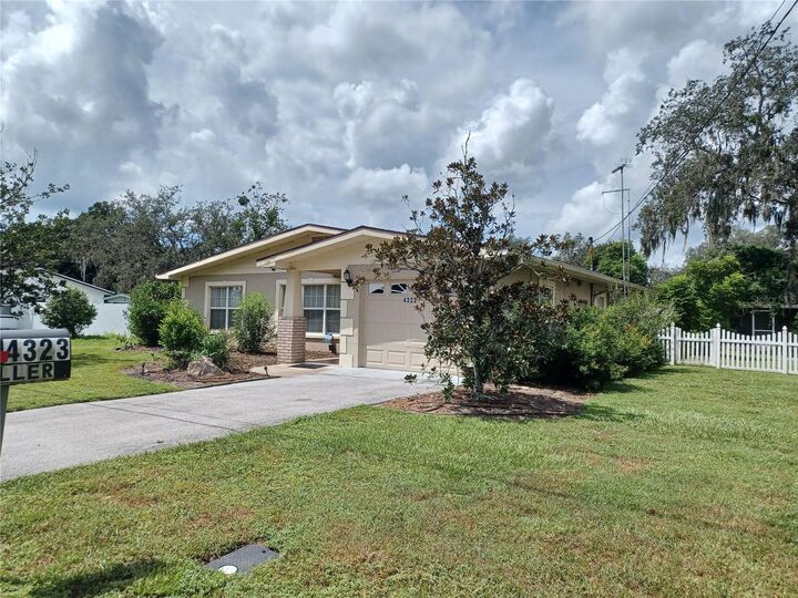 Property Photo:  4323 5th Street  FL 33542