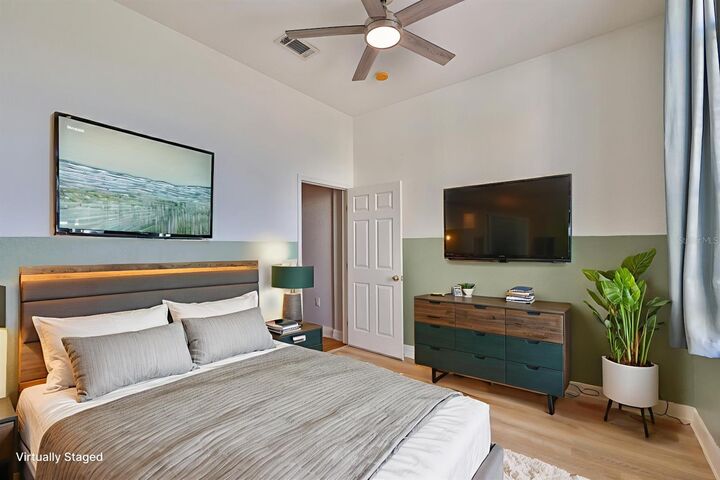 Property Photo:  517 Villa Treviso Court  FL 33572 