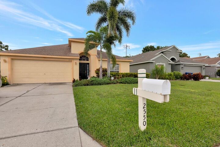 Property Photo:  2550 Big Pine Drive  FL 34691 