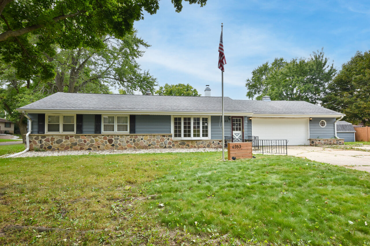 Property Photo: 4353 N 94th St WI 53222