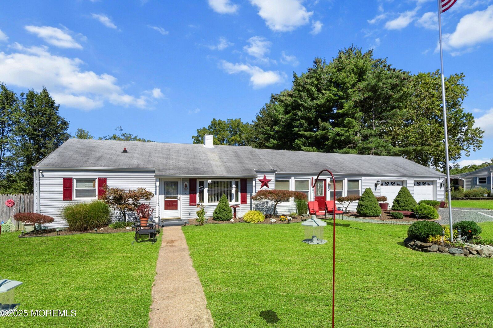 Property Photo:  5 Bucks Lane  NJ 07746 