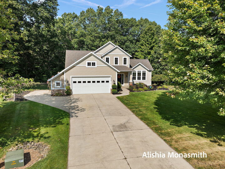 Property Photo:  14937 Sandstone Place  MI 49417 