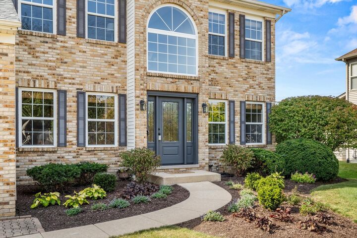 Property Photo:  404 Kent Court  IL 60543 