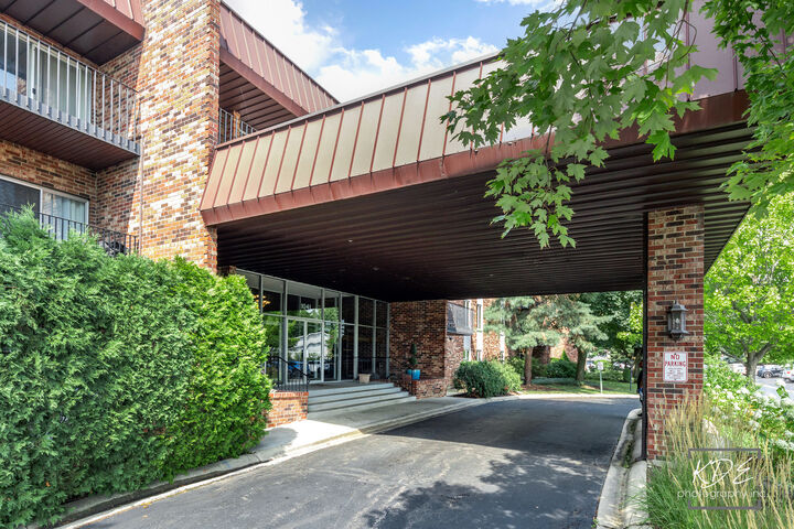 Property Photo: 1041 W Ogden Avenue 2-121 IL 60563