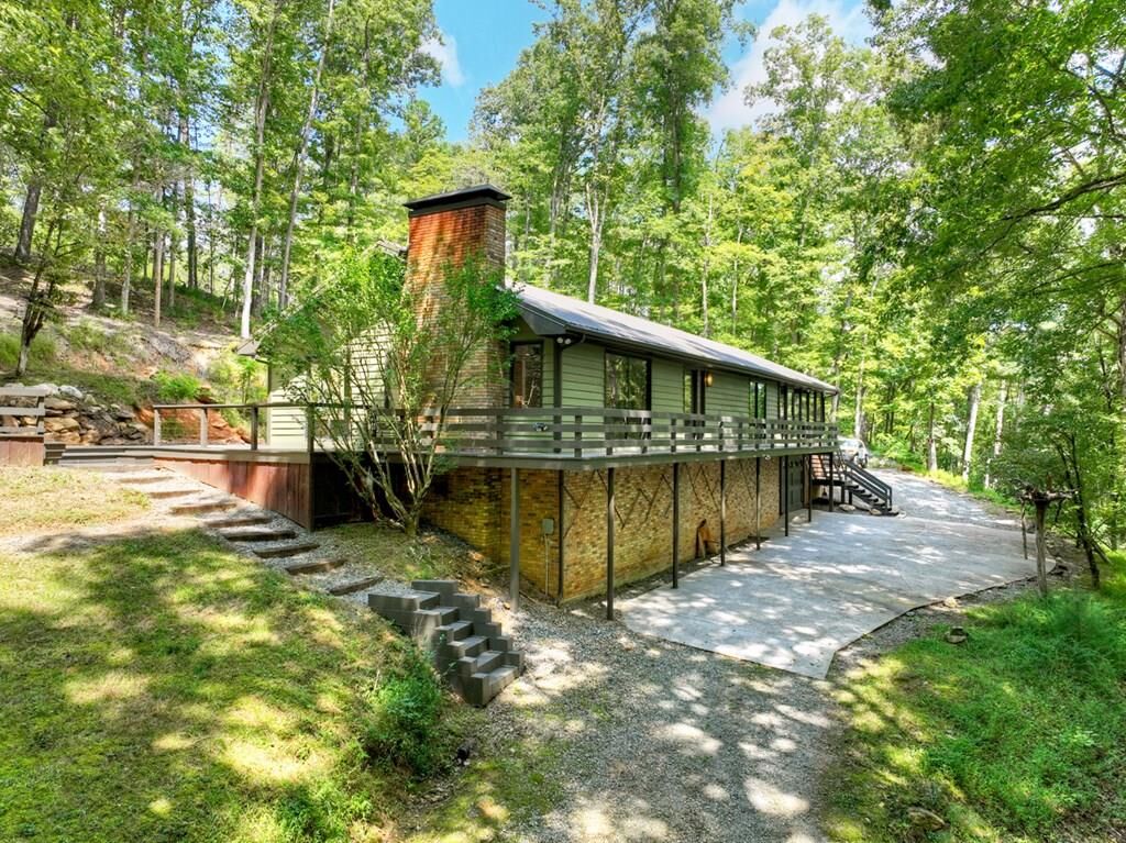 Property Photo: 260 Flat Creek Crossing GA 30513