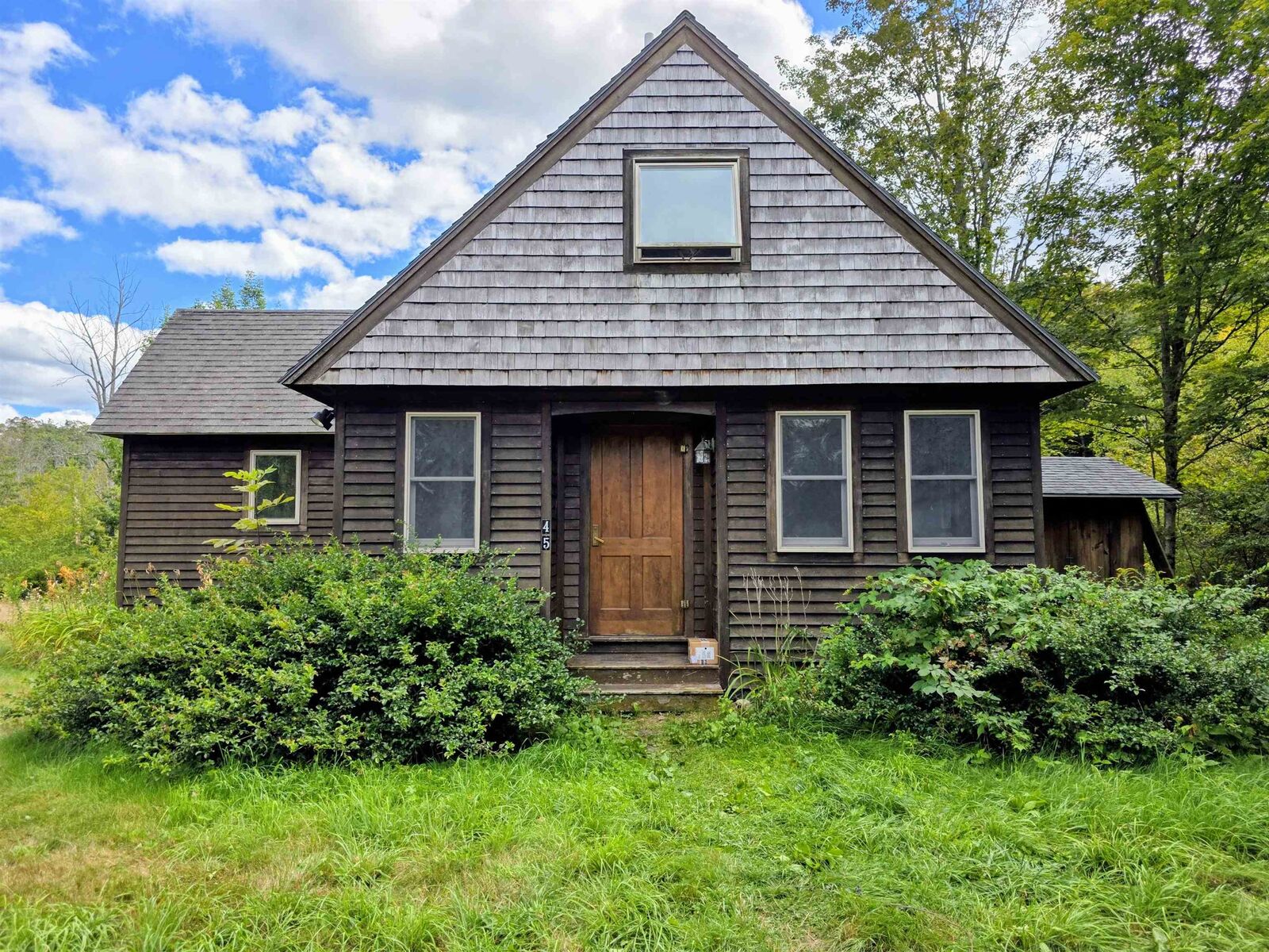 Property Photo:  45 Henderson Road  NH 03457 
