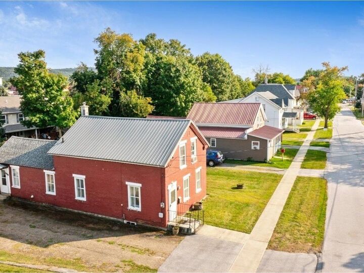 Property Photo: 19 North Elm Street VT 05478