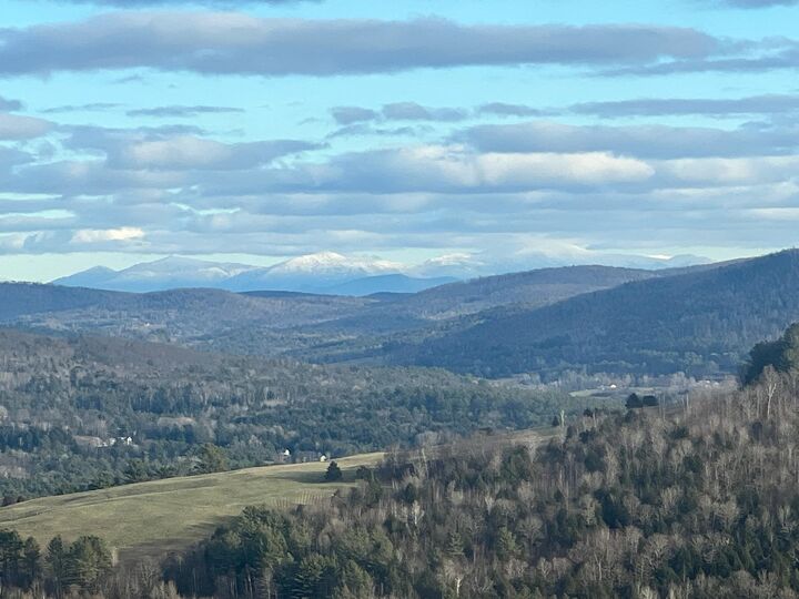 Property Photo:  820 Farr Road  VT 05819 