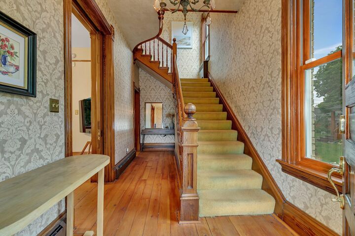 Property Photo:  605 7th Avenue N  MN 56303 