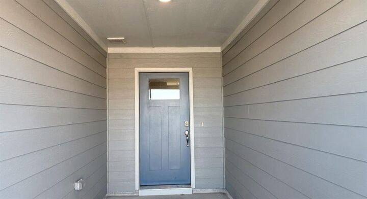 Property Photo:  4225 Cornerstone Circle  TX 76048 