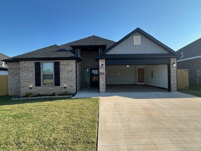 Property Photo: 6905 SW High Meadow Boulevard AR 72713