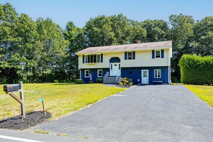 Property Photo:  81 Morgan Street  MA 01033 