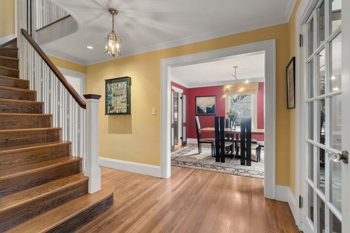 Property Photo:  4 Hosmer Cir  MA 02465 