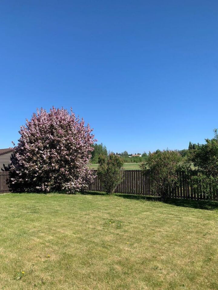 Photo de la propriété:  16 Park Drive  AB T7S 1N6 