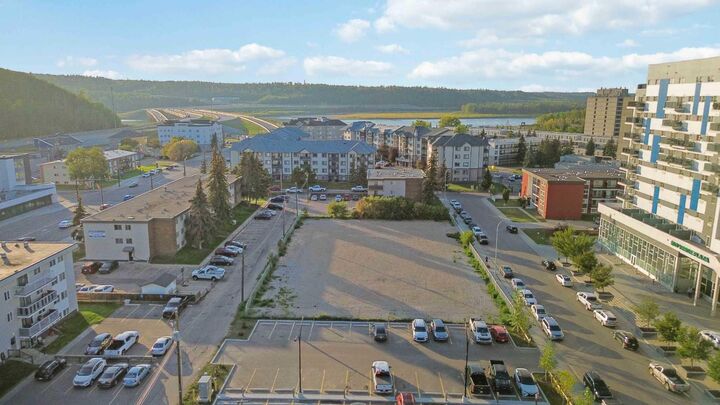 Property Photo:  10013-10119 Manning Avenue  AB T9H 2C3 