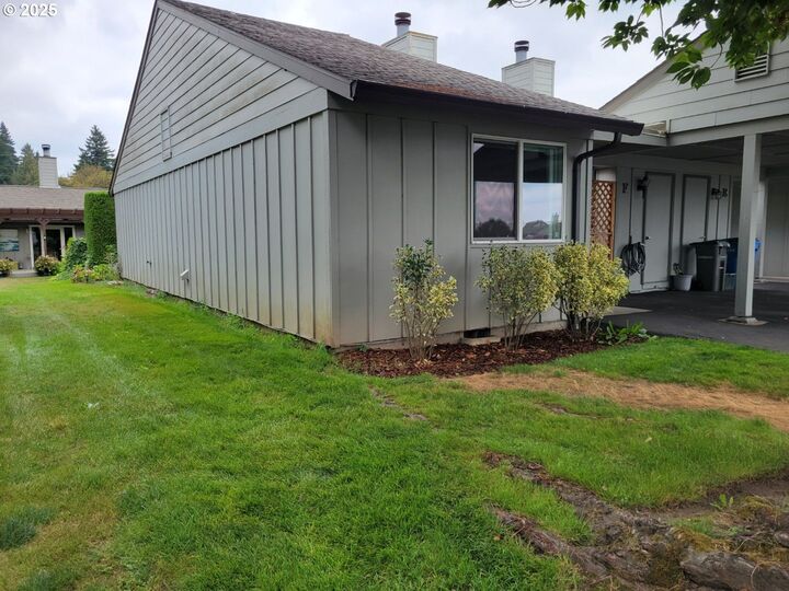 Property Photo:  13311 NW 10th Ave  WA 98685 