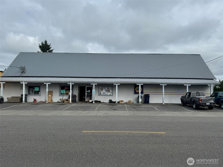 1070  Darrington Street  Darrington WA 98241 photo