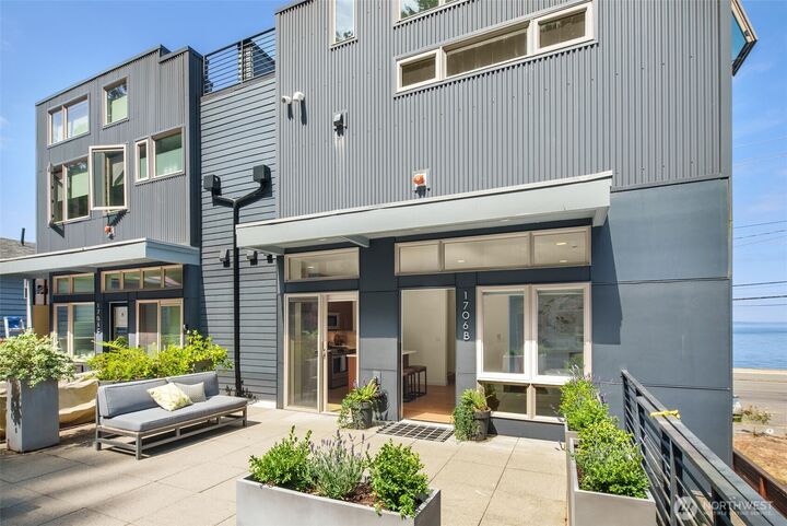 Property Photo: 1706 Alki Avenue SW B WA 98116