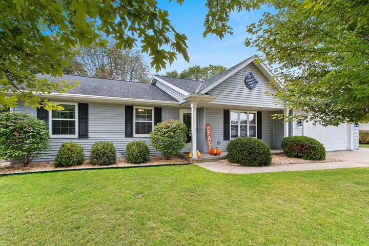 Property Photo: 3053 Mercedes Drive WI 54313-2989