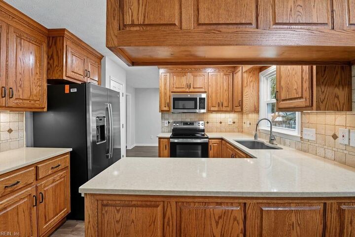 Property Photo:  112 Richard Rn  VA 23693 