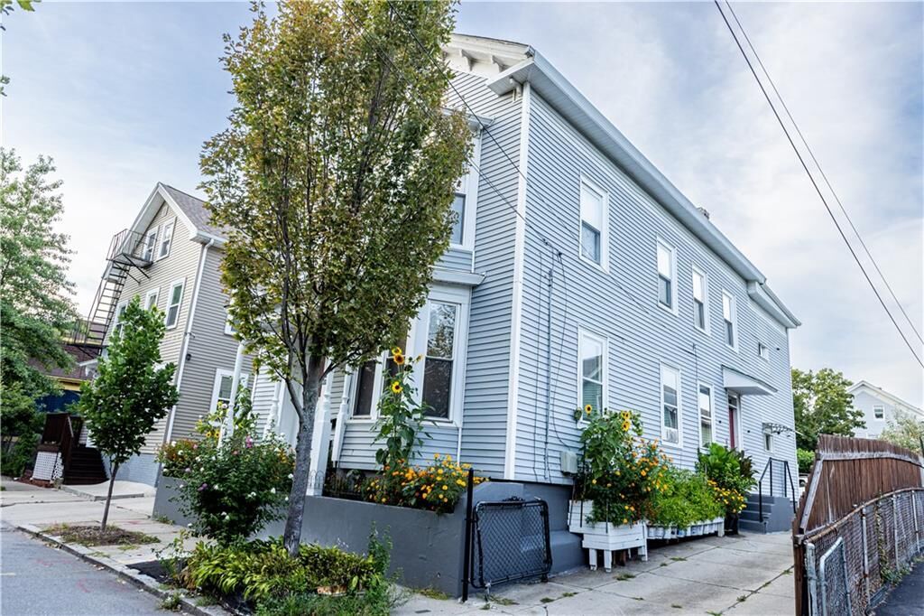 Property Photo:  89 Superior Street  RI 02907