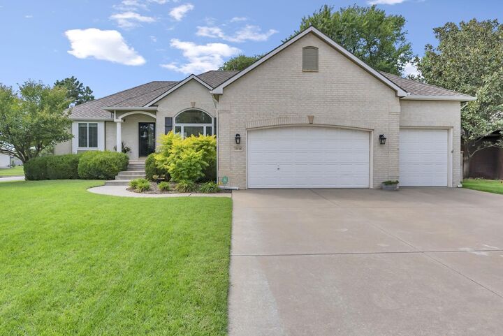 13118 W Harvest Ct  Wichita KS 67235 photo
