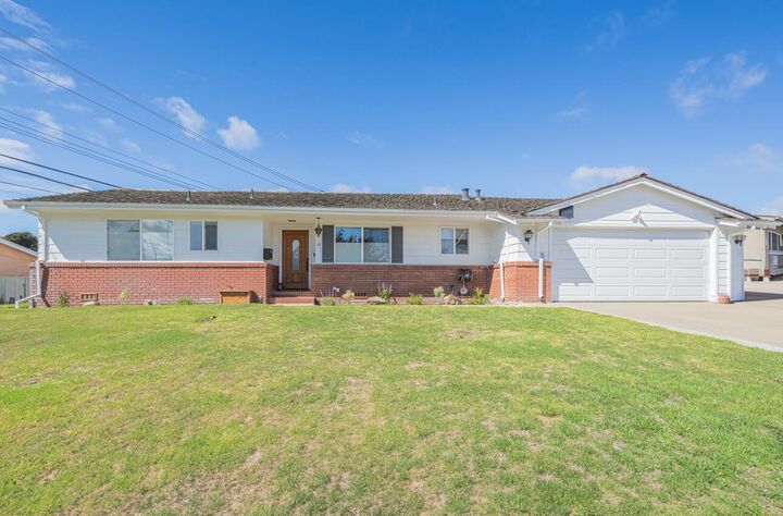 Property Photo:  13 Saint Brendan Way  CA 93906 