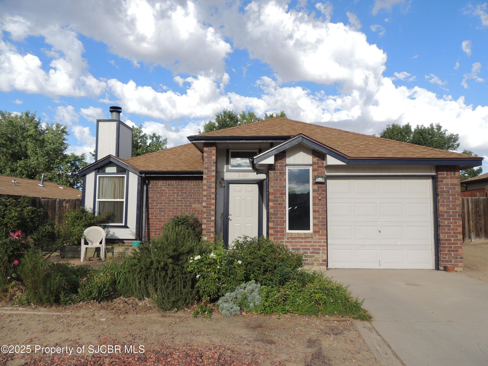 Property Photo:  2305 Sage Drive  NM 87401 