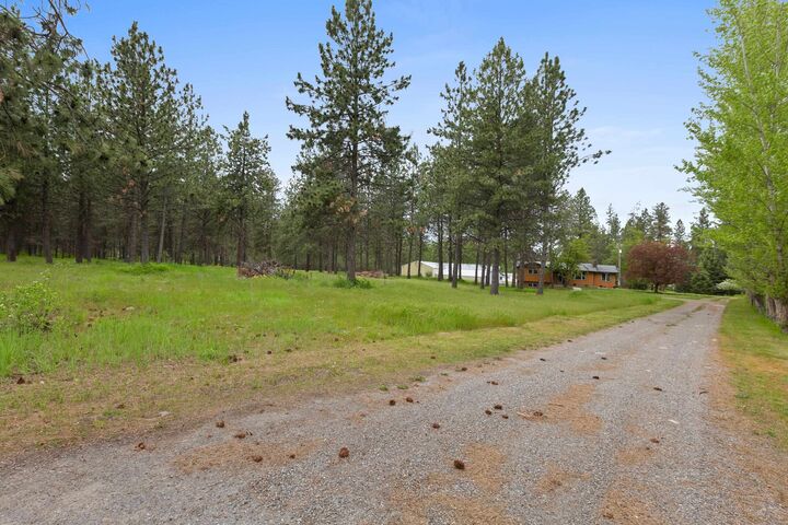 Property Photo:  25715 E Trent Ave  WA 99025 