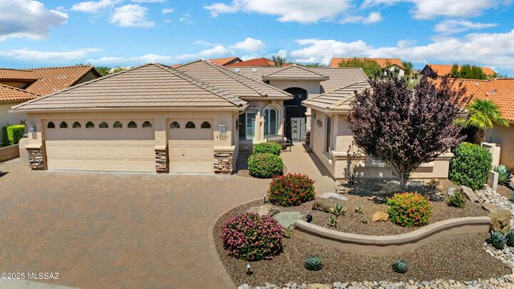 Property Photo: 62134 N Northwood Road AZ 85739